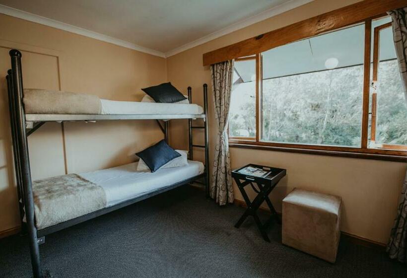 فندق صغير Tsitsikamma Backpackers