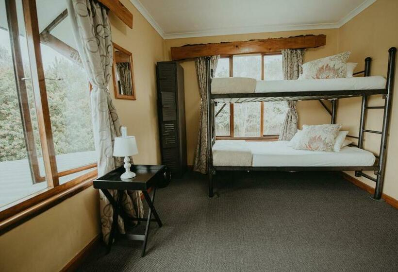 فندق صغير Tsitsikamma Backpackers