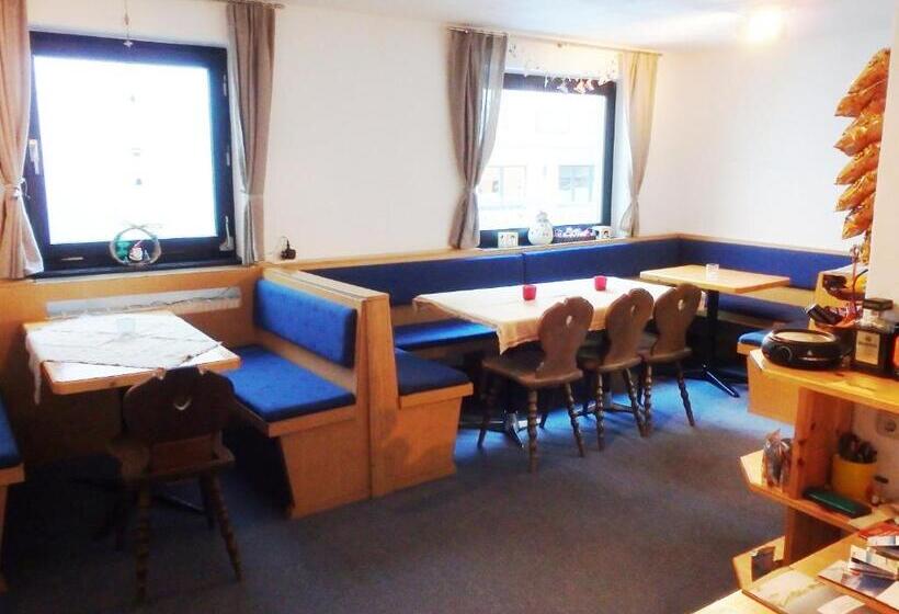 住宿加早餐 Haus Arnold By Châtel Reizen