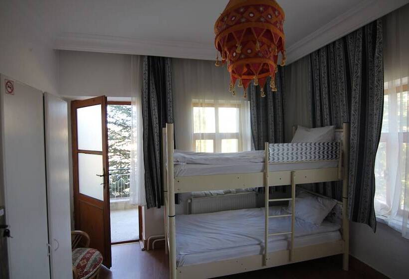 مبيت وإفطار Kose Pension