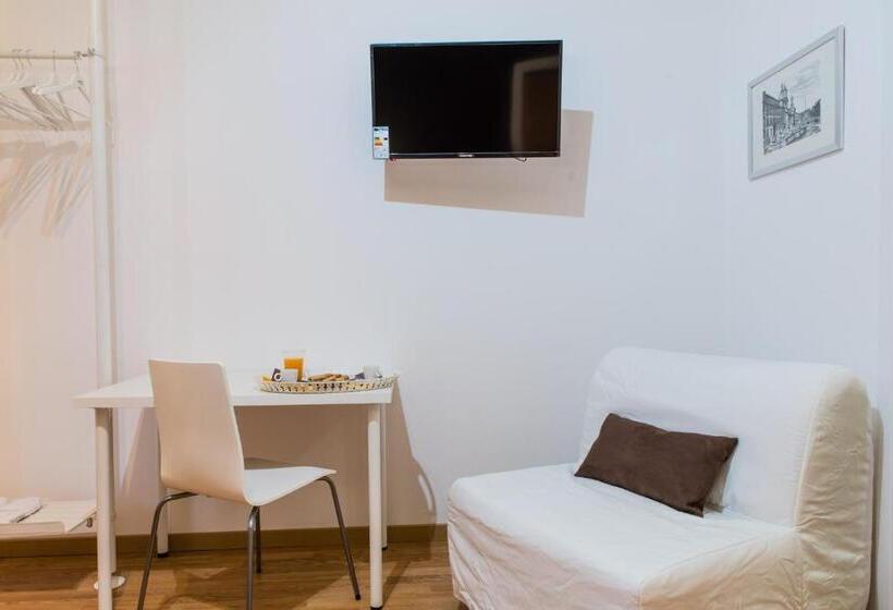 تختخواب و صبحانه Mirabilia Urbis Roma