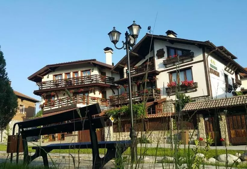 ホテル Guest House Dzhangal