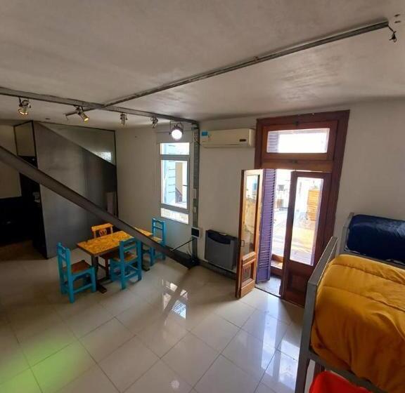 High Hostel Rosario