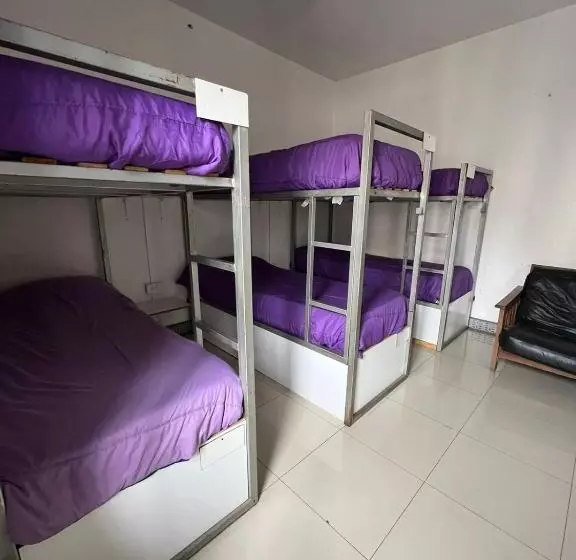High Hostel Rosario