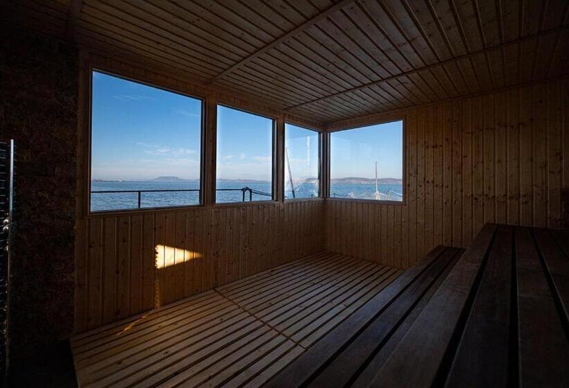 酒店 Bl Garden Panzió