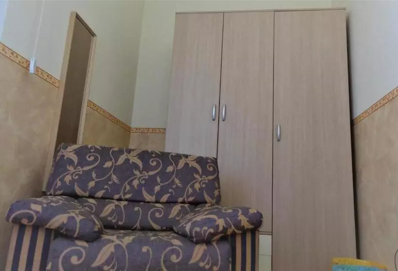 Hotelli Hostel Il Tetto