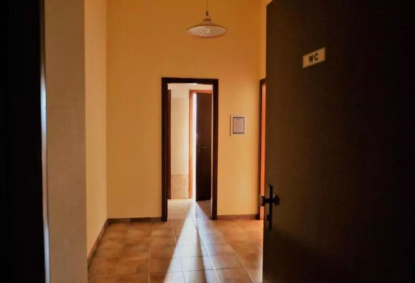 Hotelli Hostel Il Tetto