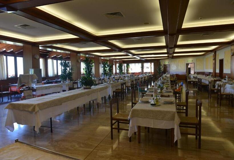 בית מלון כפרי Miramonti