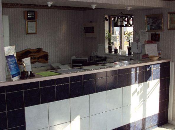 Отель Regency Travel Inn