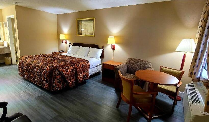 Отель Regency Travel Inn