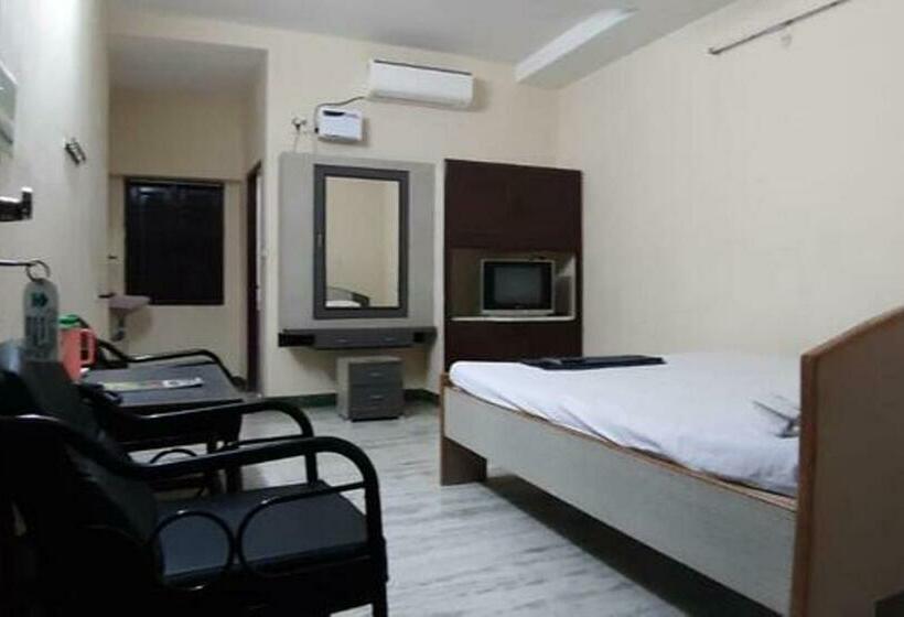 בית מלון כפרי Vaithee Park