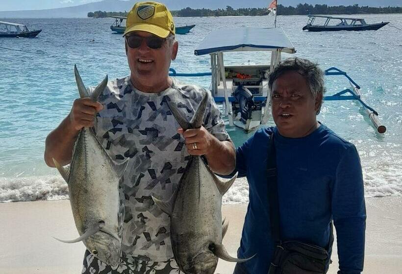 Пансион Fantastic Cottages