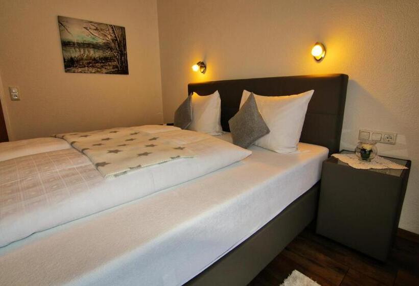 ペンション Haus Scheiber