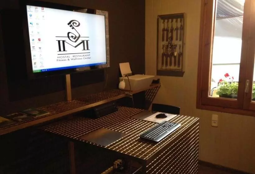 Majatalo Hostal Sant Marti