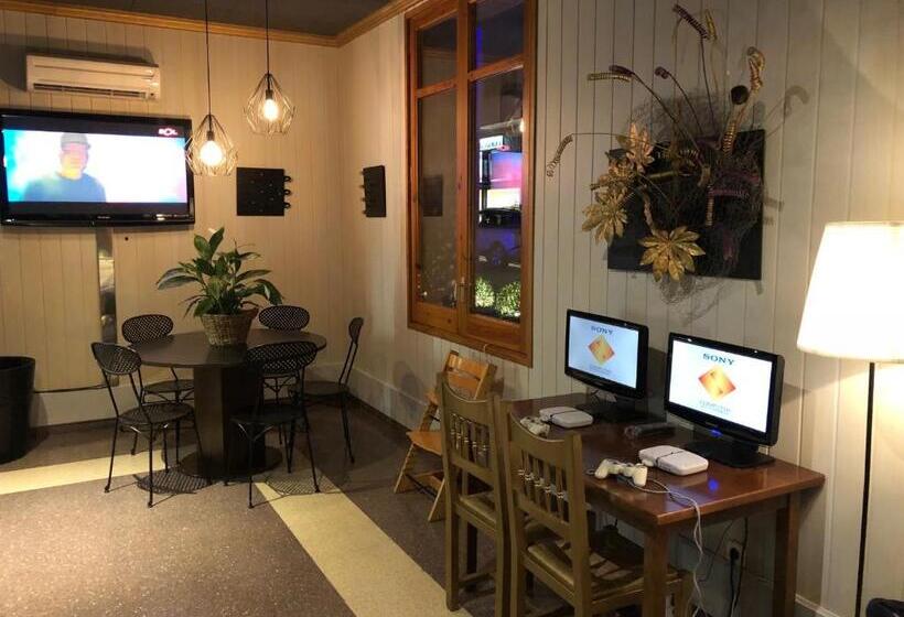 膳宿费 Hostal Sant Marti