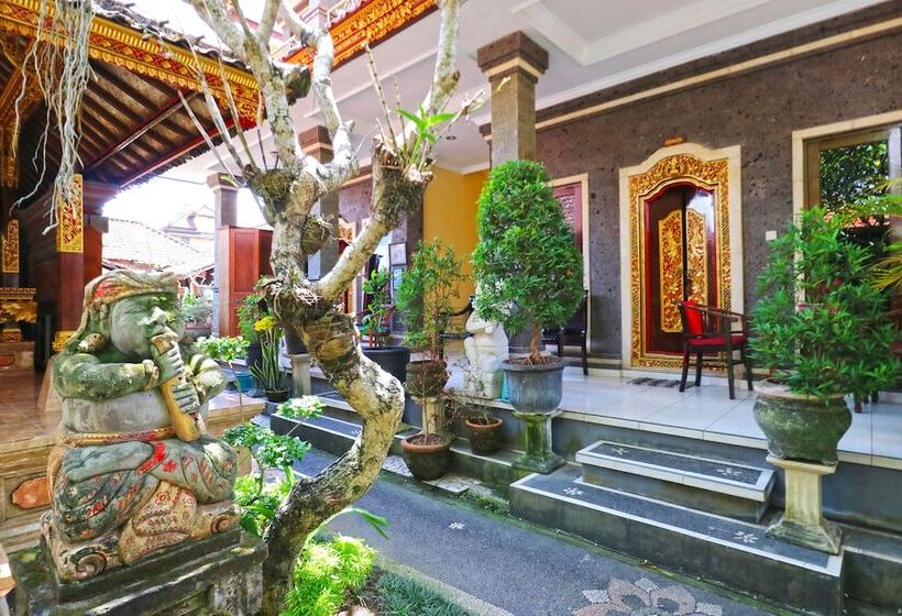 بنسيون Jungut Guest House