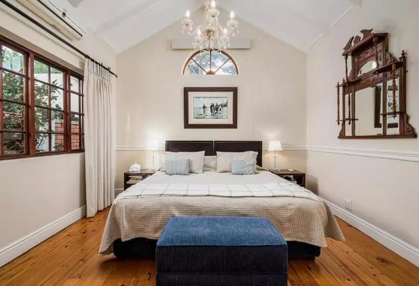 پانسیون Millbury Guest House