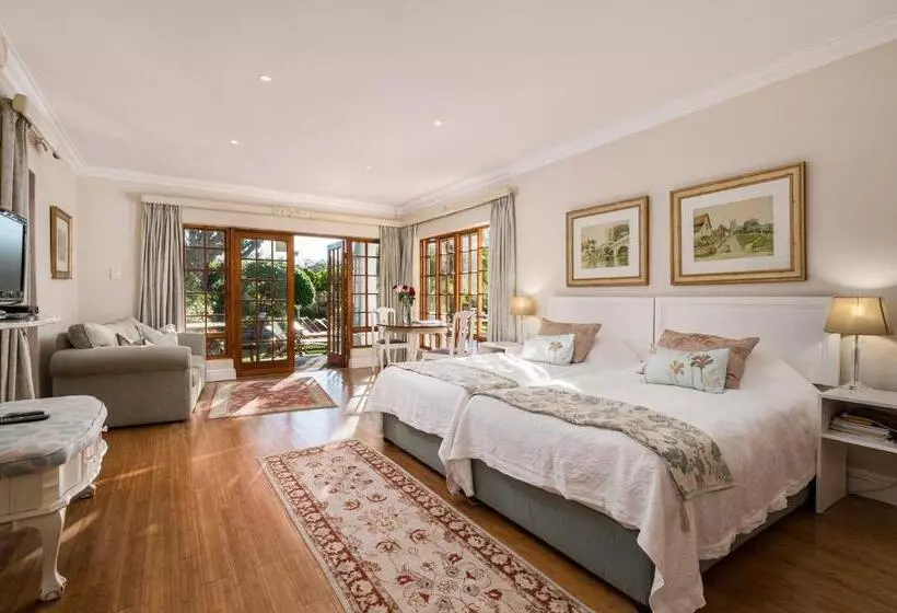 پانسیون Millbury Guest House