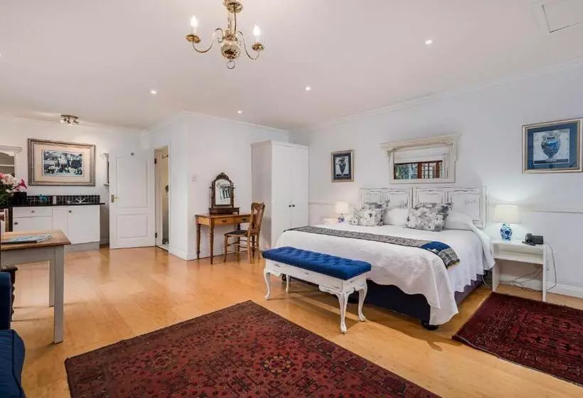 پانسیون Millbury Guest House