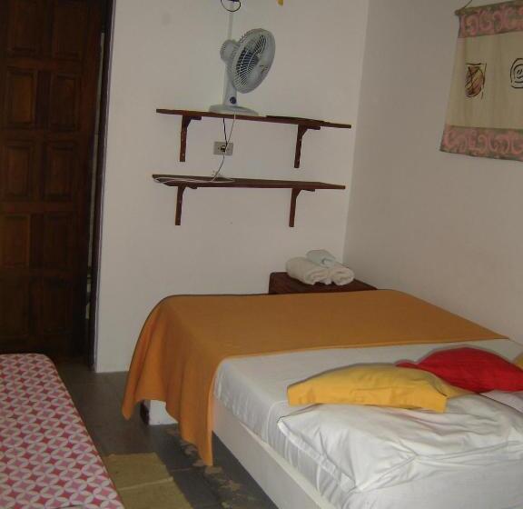 Pension (Hôtel basse catégorie) Pousada Caravelas