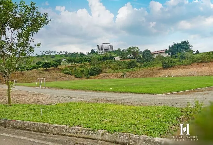 Hillary Nature Resort Spa
