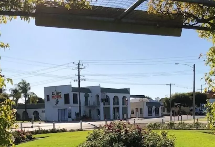 El Toro Motel