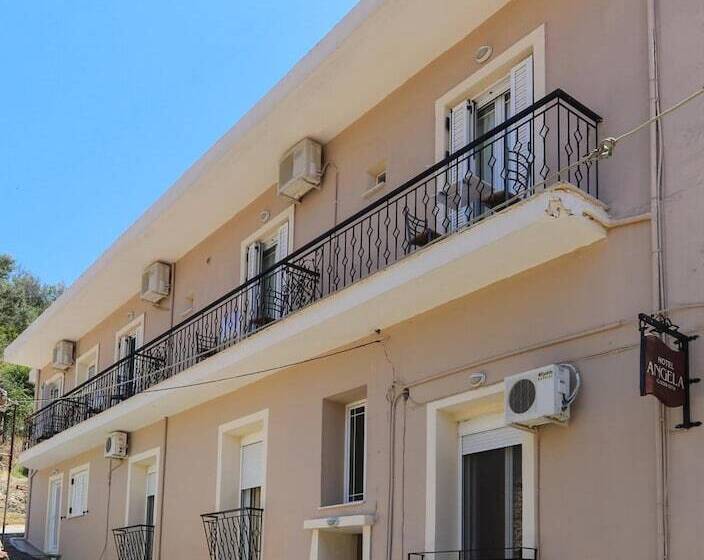 בית מלון כפרי Angela