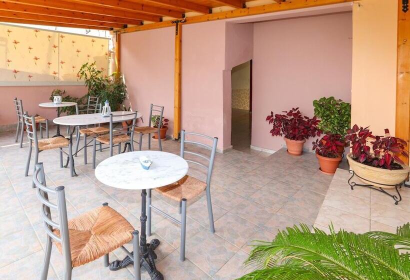 בית מלון כפרי Angela