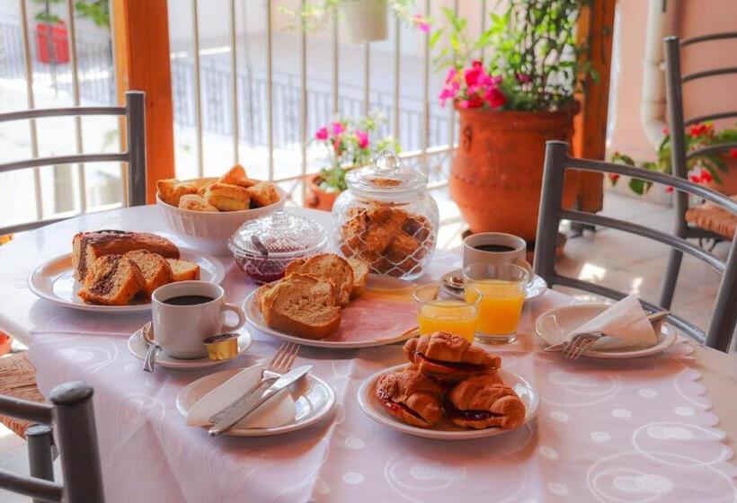 בית מלון כפרי Angela