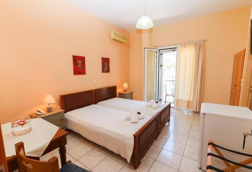 בית מלון כפרי Angela