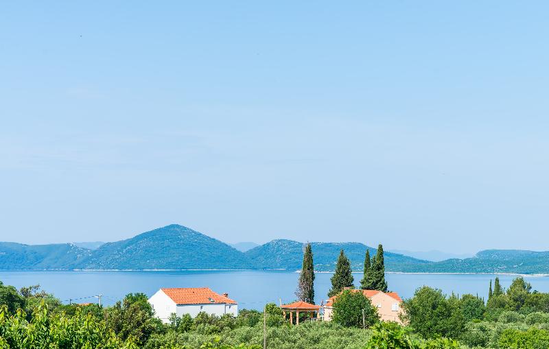 فندق Apartment & Rooms Maždin