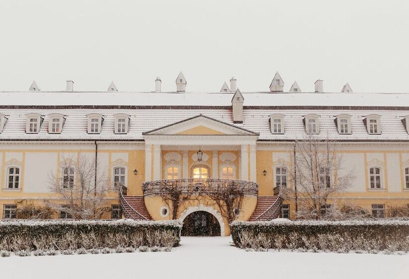 فندق Château Bela