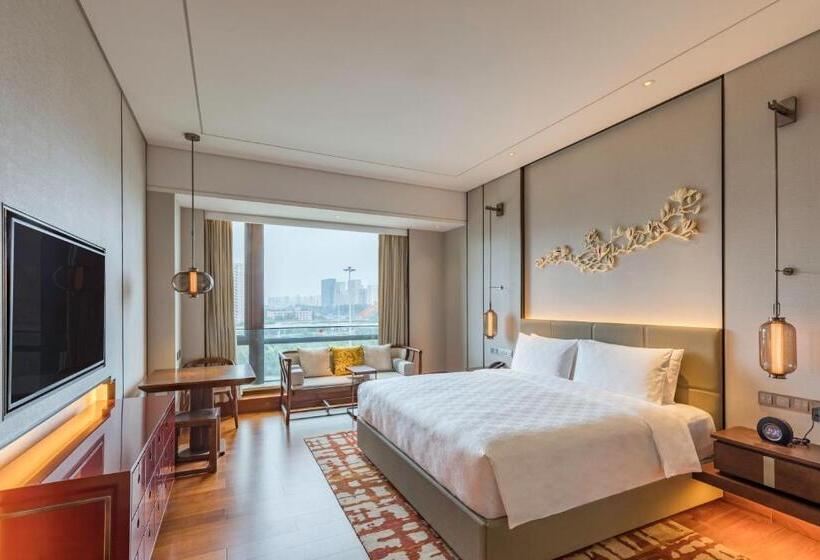 Hotel Hualuxe Beijing Xinan