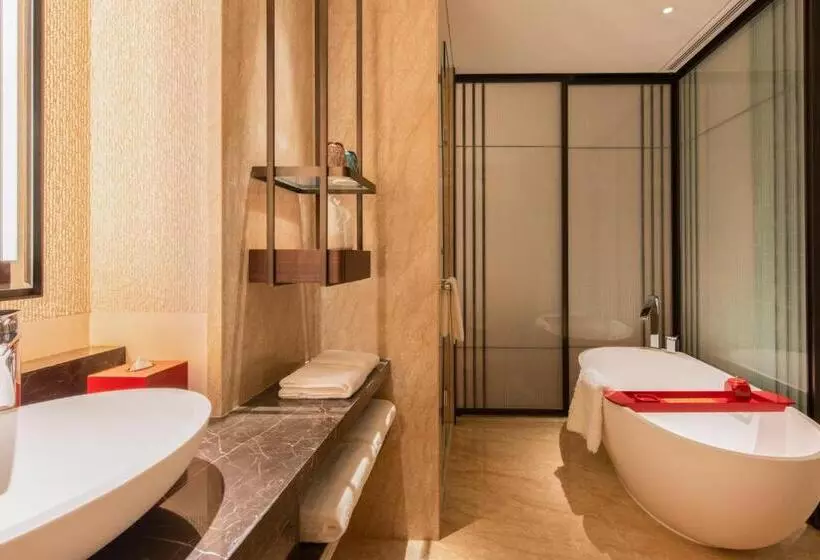Hotelli Hualuxe Beijing Xinan