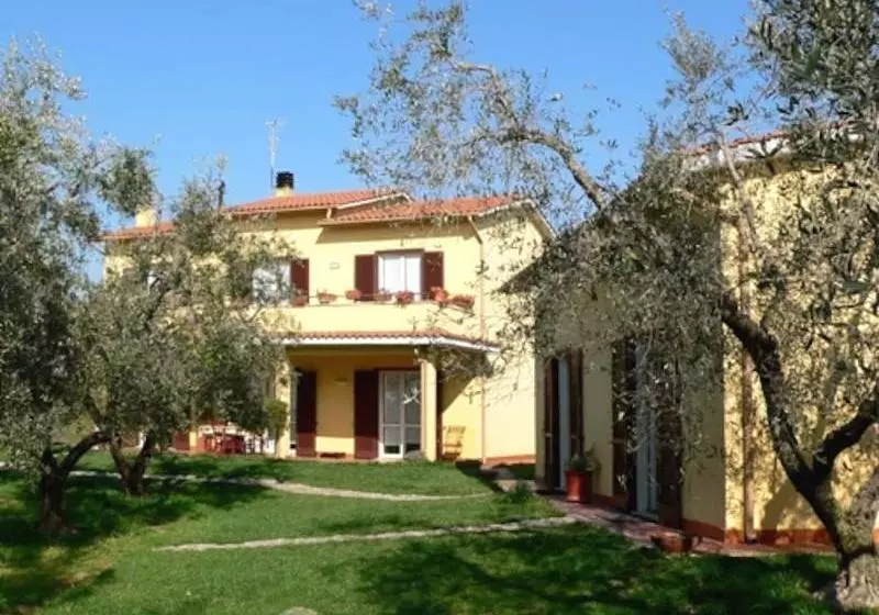 هتل L'oliveto Dei Prischi