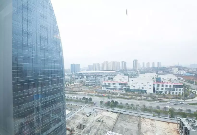 Hotelli Loudi Huatian