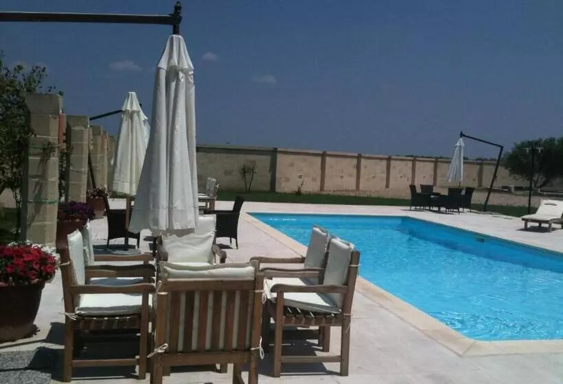 ホテル Masseria Li Campi