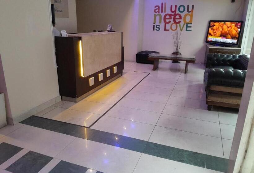 هتل Paname, Cerca De La Rural , Embajada Eeuu E Hipódromo De Palermo