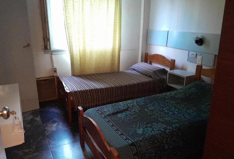 هتل Paname, Cerca De La Rural , Embajada Eeuu E Hipódromo De Palermo