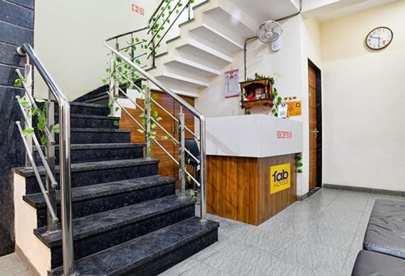 Fabhotel 44 The M Bience