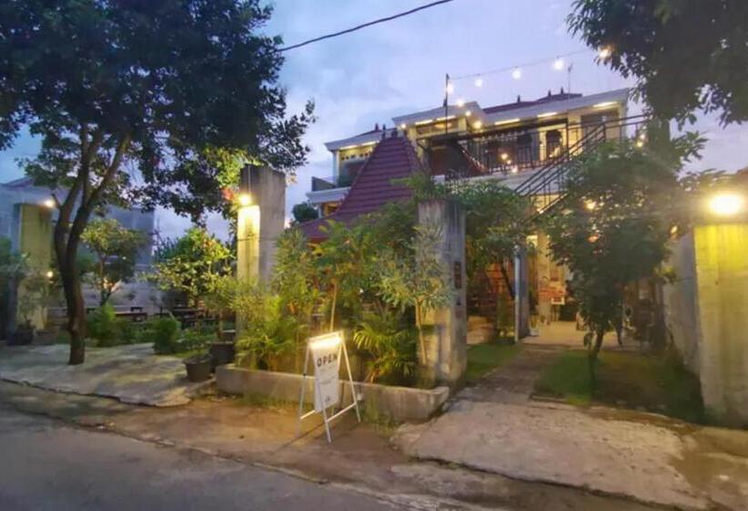 هتل Griya Mataram Kotagede Mitra Reddoorz