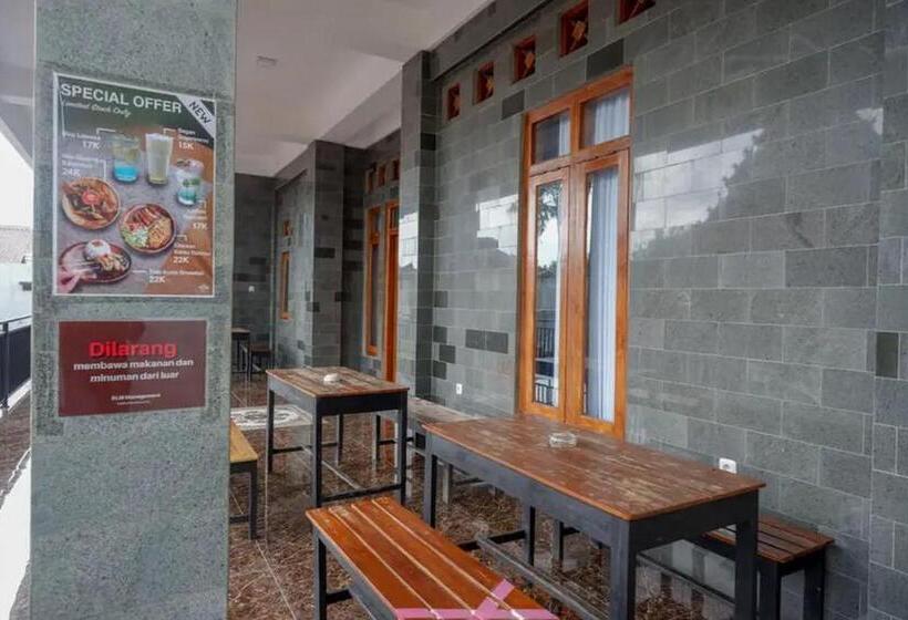 هتل Griya Mataram Kotagede Mitra Reddoorz