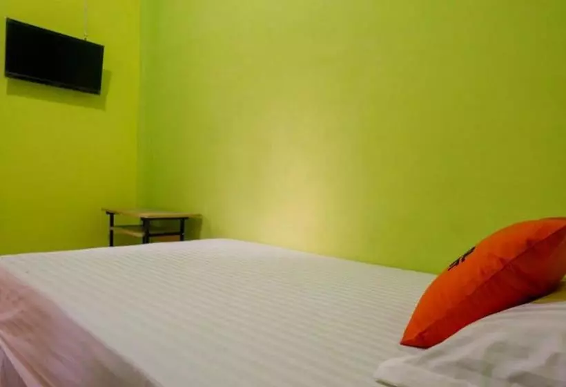 ホテル Koolkost Near Isi Solo  Minimum Stay 6 Nights