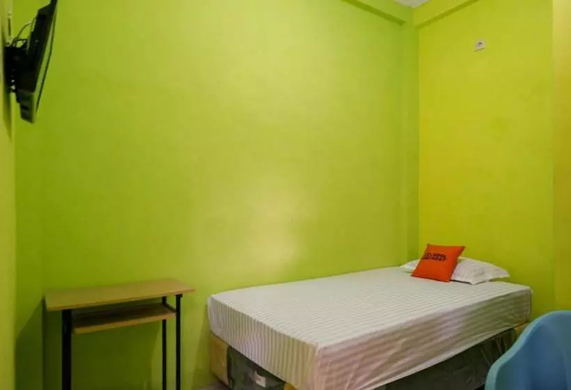 ホテル Koolkost Near Isi Solo  Minimum Stay 6 Nights