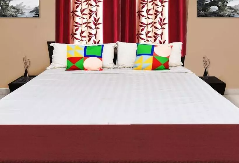 Hotelli Pph Living Bhimas