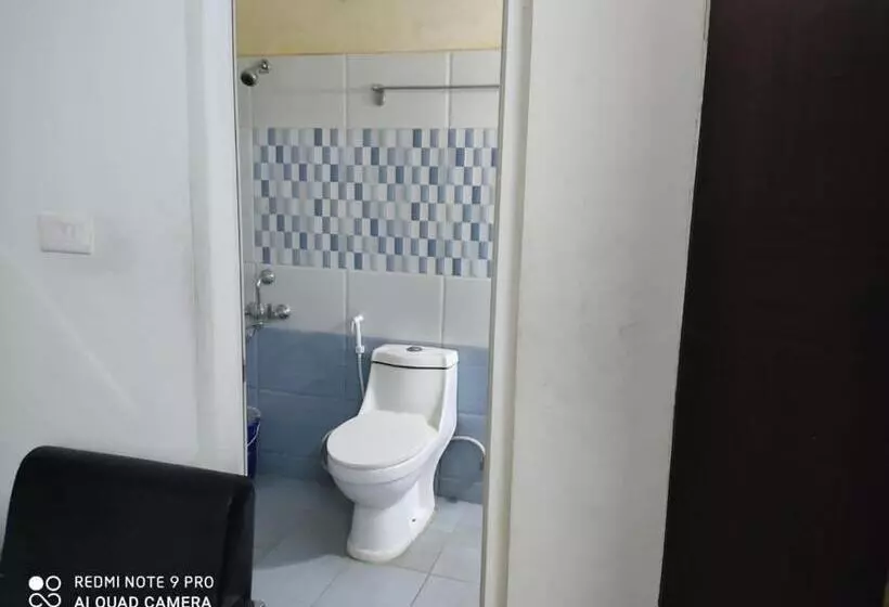 Hotelli Pph Living Bhimas