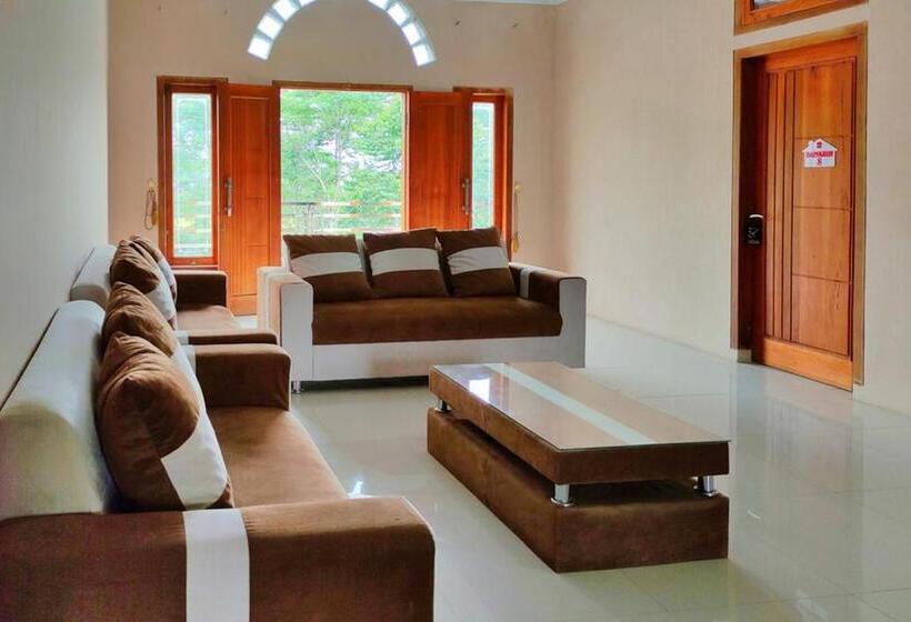 Hotel Reddoorz Near Agrowisata Kebun Teh Dieng