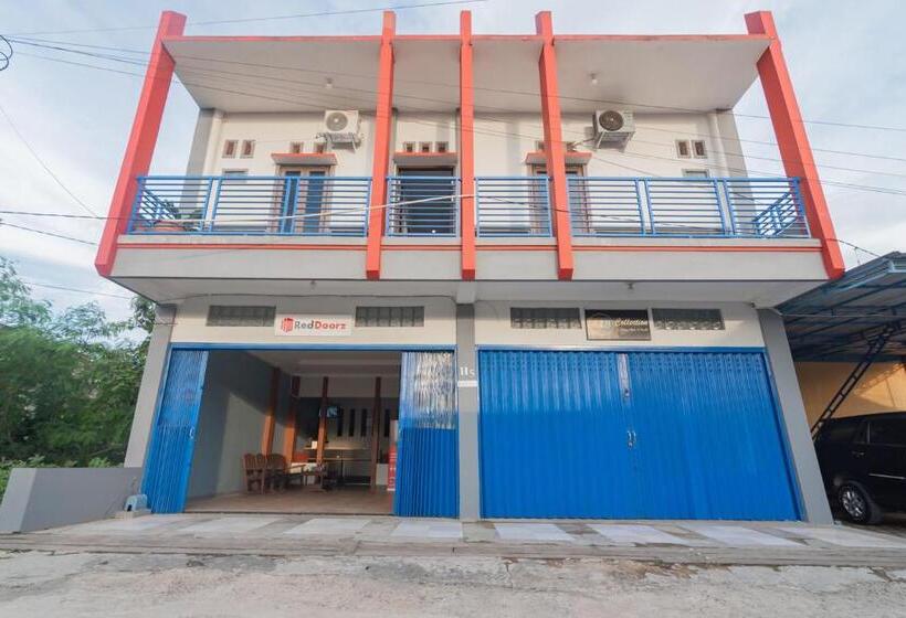 Отель Reddoorz Syariah Near Jalan Jakarta Samarinda