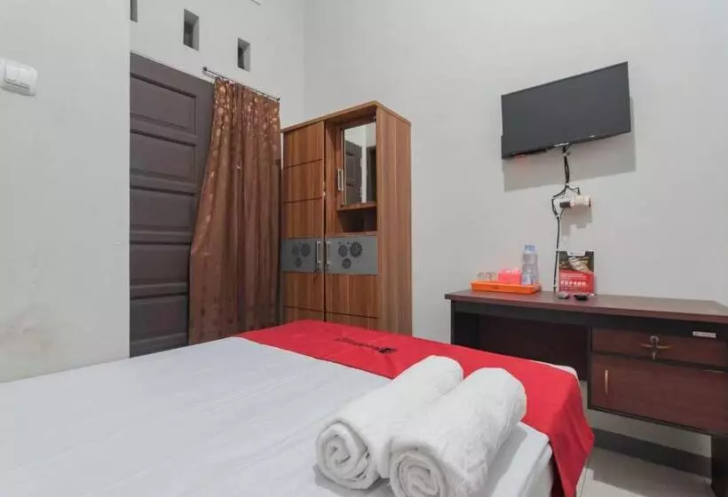 Hotelli Reddoorz Syariah Near Jalan Jakarta Samarinda