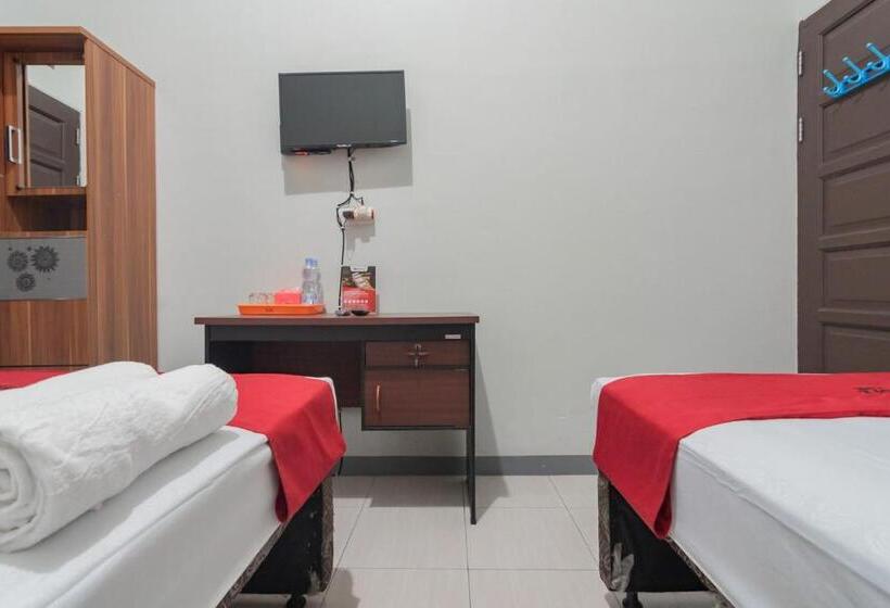 Отель Reddoorz Syariah Near Jalan Jakarta Samarinda